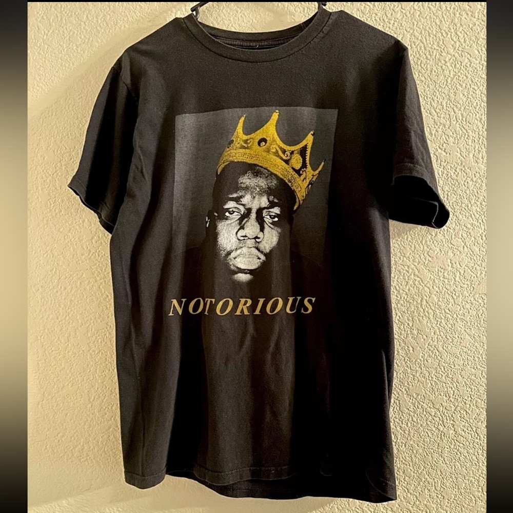 The Notorious B.I.G. Mens Band T-Shirt Black Size M Gold Crown Notorious Graphic